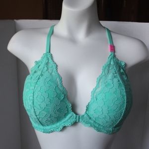 Never worn 36D PINK Push up bra